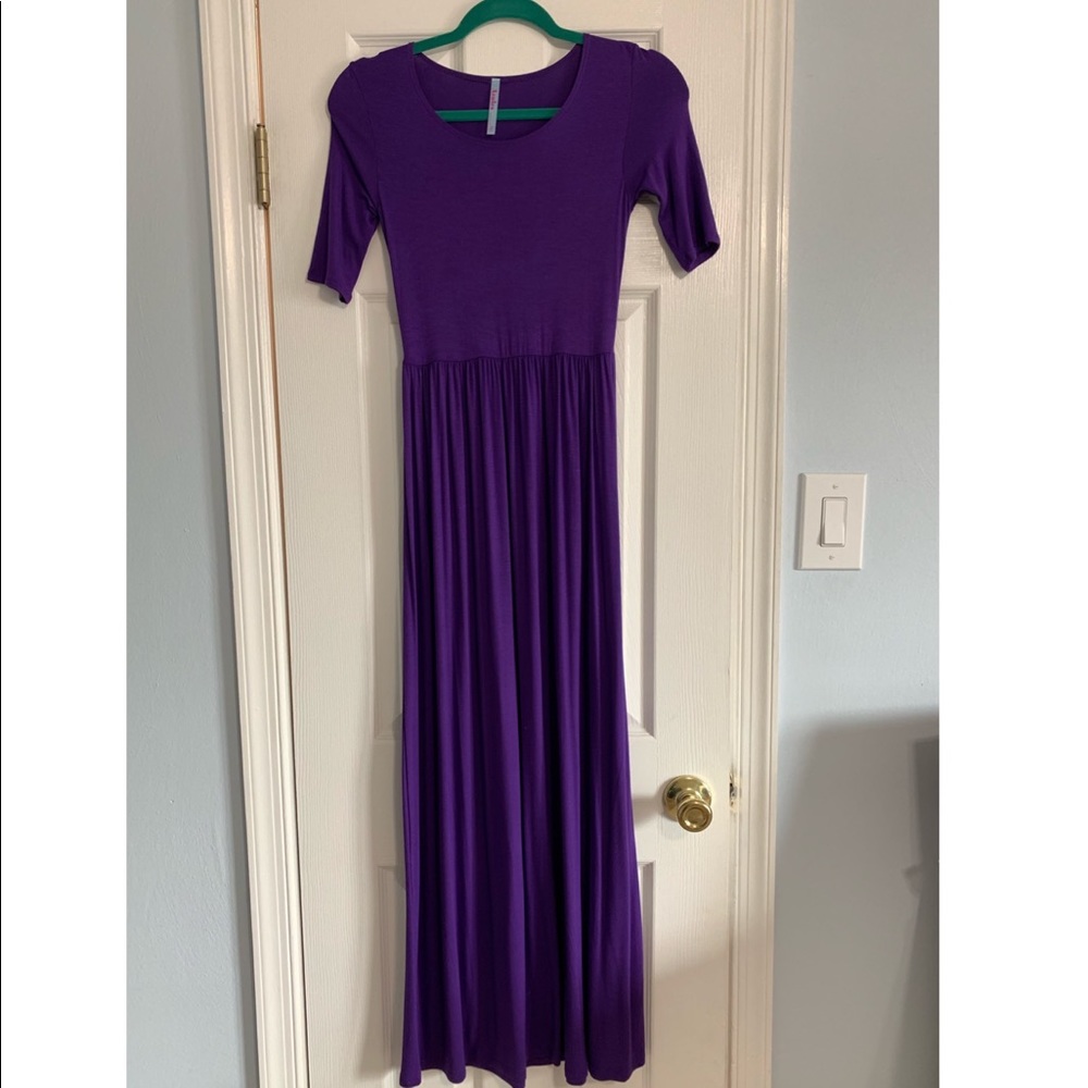 Purple 3/4 sleeve maxi dress
